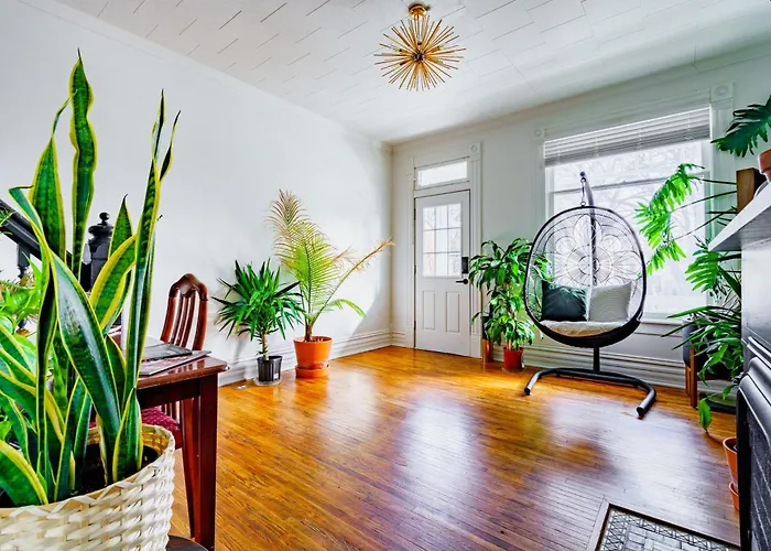 Jungle House Luxury - Downtown & Short North *